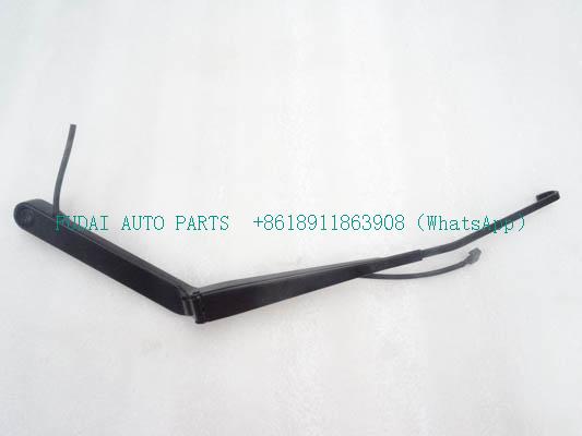 H4525010013A0为欧曼卡车右刮臂总成.jpg
