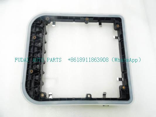 H4374050003A0为欧曼卡车配电盒线束固定框.jpg