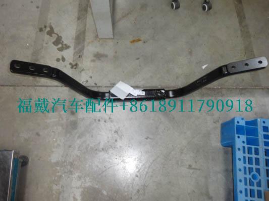 H429200000415为欧曼卡车元宝梁二级件-前.jpg