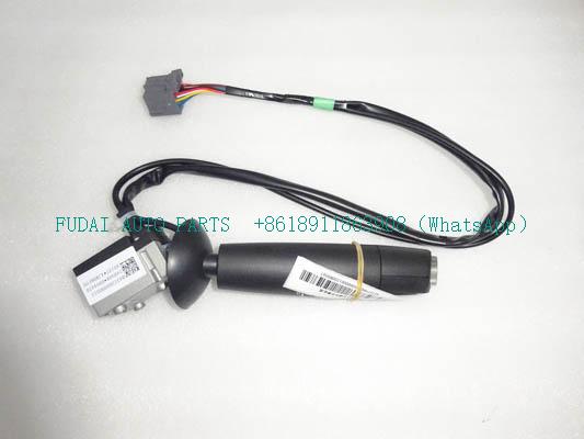 H437300000012为欧曼卡车组合开关右操作手柄总成.jpg