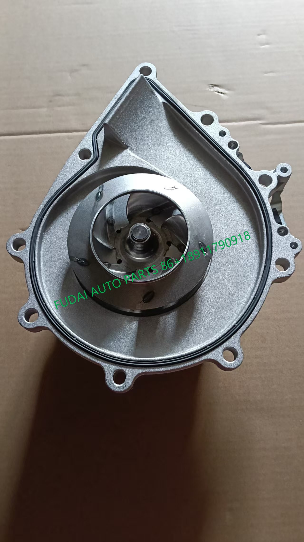 A4712001301为奔驰卡车冷却液泵 - 我的网站