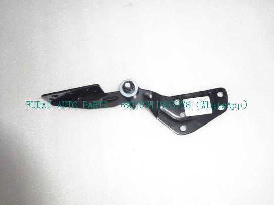 H557300000072为欧曼卡车文件柜铰链总成.jpg